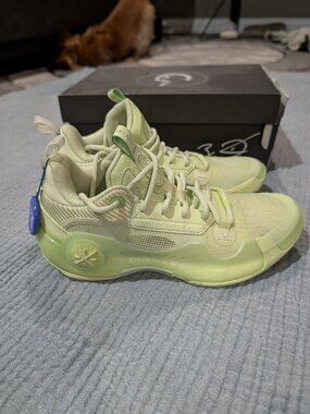 Li-Ning Way of Wade 10 Low Avocado Green Basketball Shoes Men’s 7.5 w/ Box
